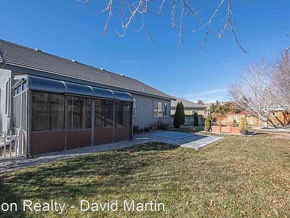 4th image of 1050 Tyrall Ct