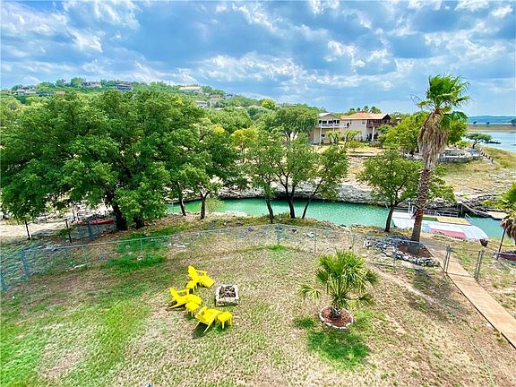 5th image of 3901 Lake Park Cv