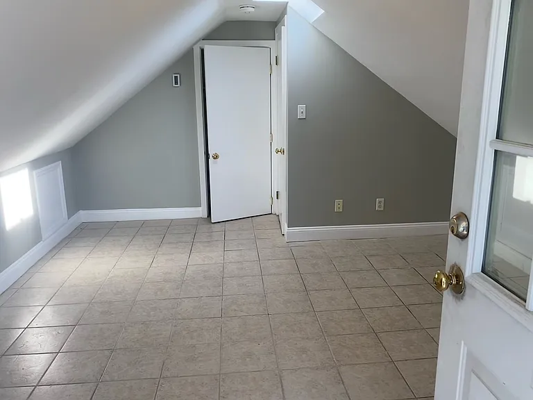 6R Salem St #7 — Photo 9