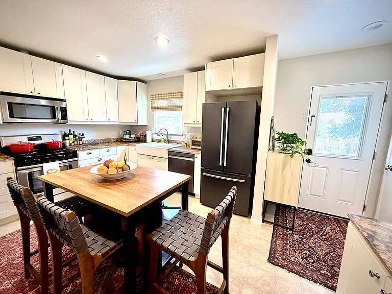 2180 Shurtleff Ave — Photo 5