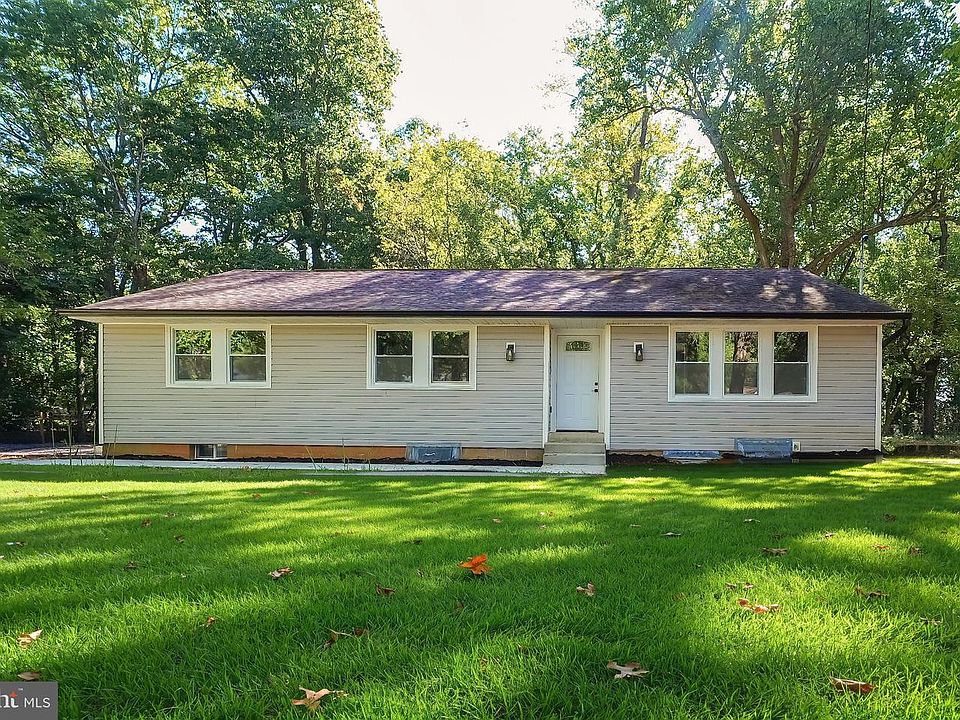 1st image of 4150 Barrett Pl