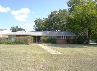 1101 Kaw St, Perry, OK 73077