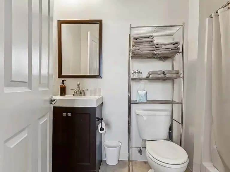 1920 Euterpe St #B — Photo 13