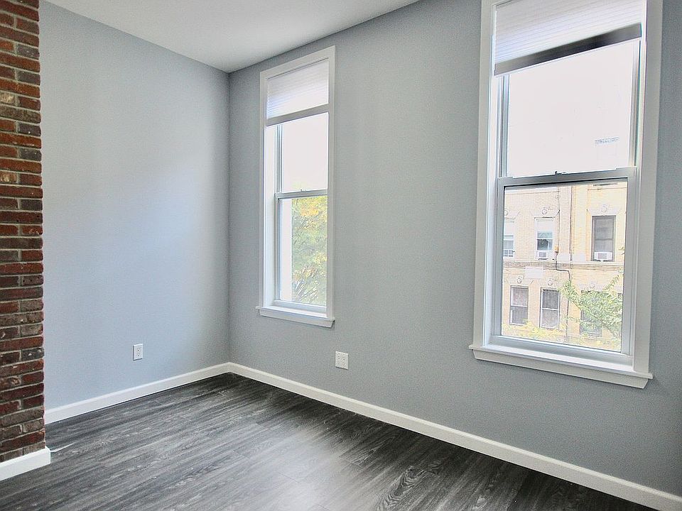 1st image of 298 Troutman St #2F