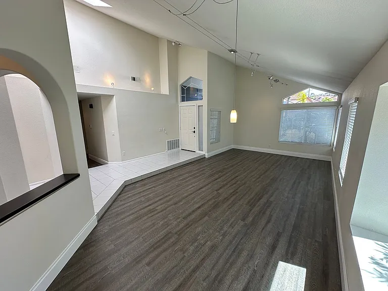 4982 Wildwood Dr — Photo 8