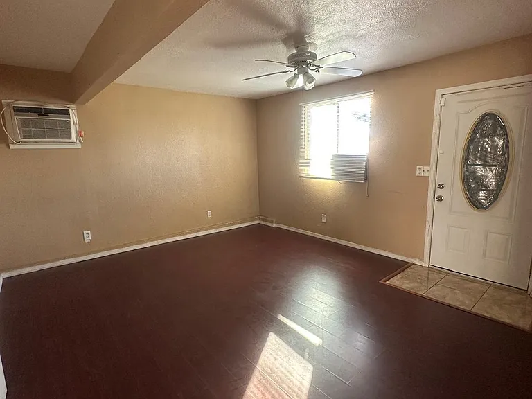 1817 W La Sierra Dr — Photo 12