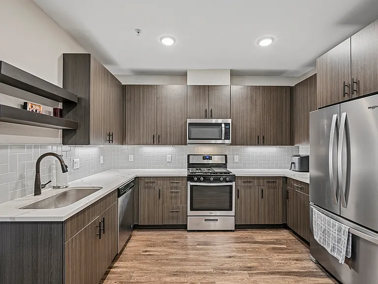 2729 W 28th Ave #505 — Photo 33