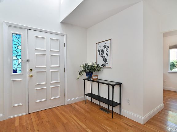 4th image of 280 Birch Lane