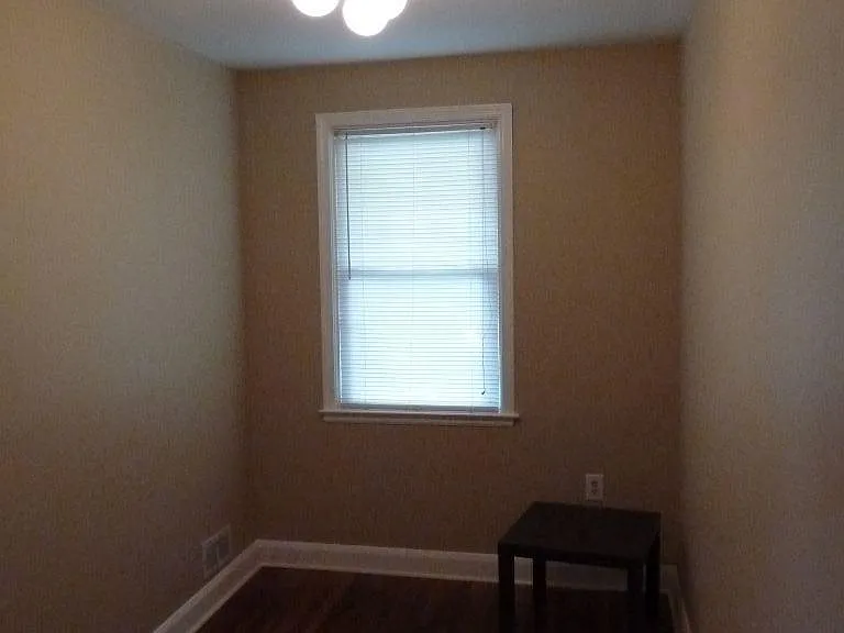 5816 Cedonia Ave — Photo 10