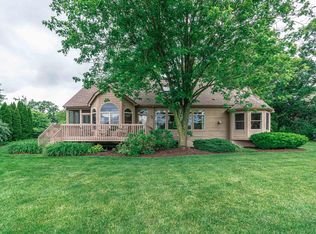 5116 Forest View Ct, Ann Arbor, MI 48108