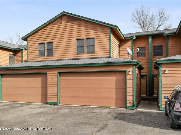 1070 Elk Run Ln APT 18, Jackson, WY 83001