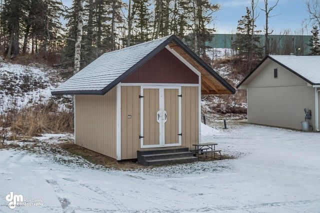 Little tiny house