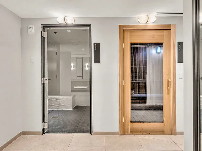 225 N Miami Ave #27-ID1537393P — Photo 46