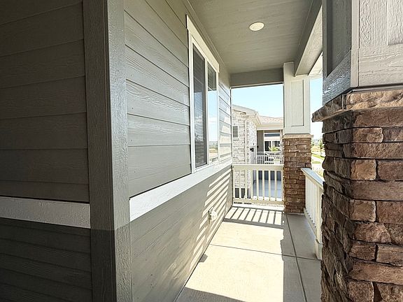 4th image of 1293 Loraine Cir S