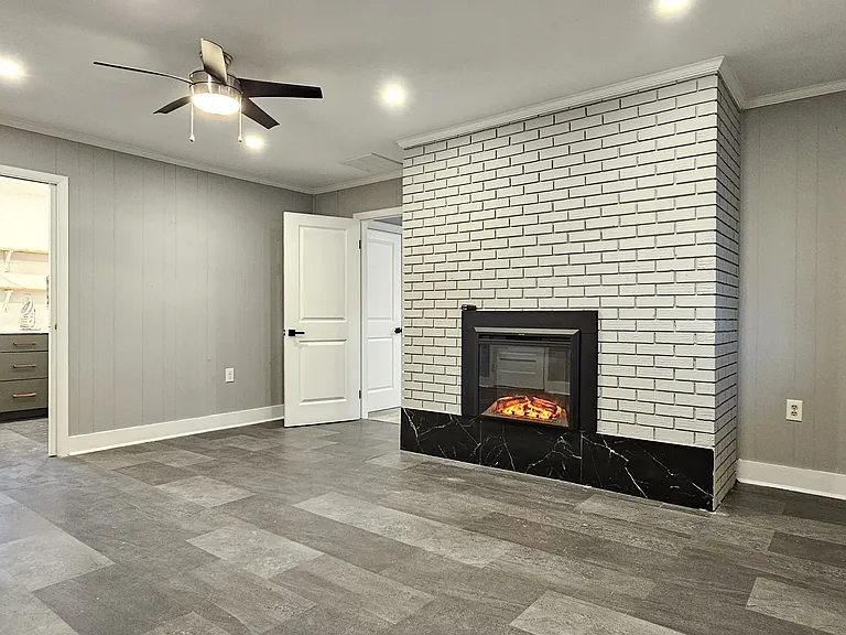 7538 Cherry Tree Dr — Photo 12