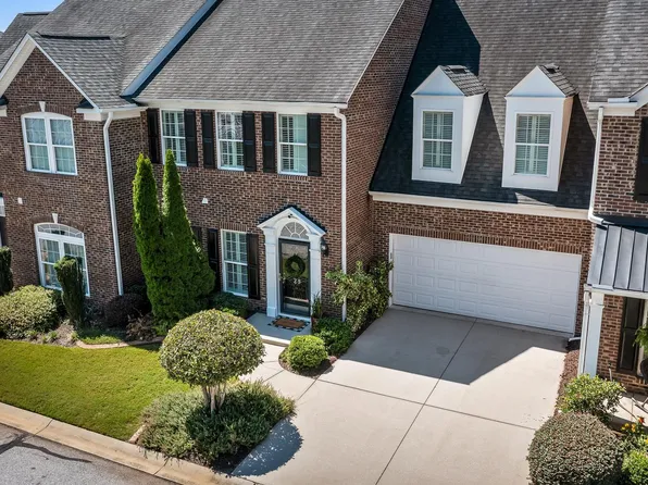 29 Dillworth Ct, Simpsonville, SC 29681