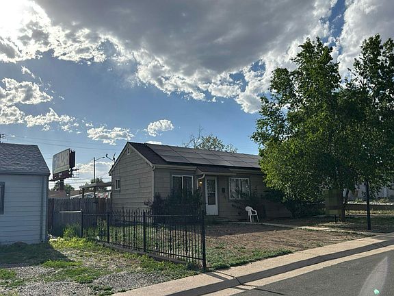 3rd image of 1141 S Zenobia St