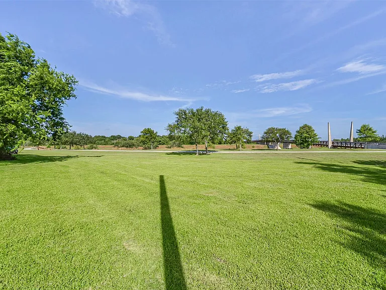 10999 Fairland Dr — Photo 39