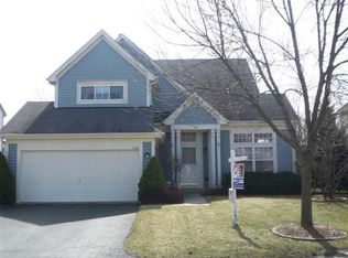 1315 Lily Ct, Grayslake, IL