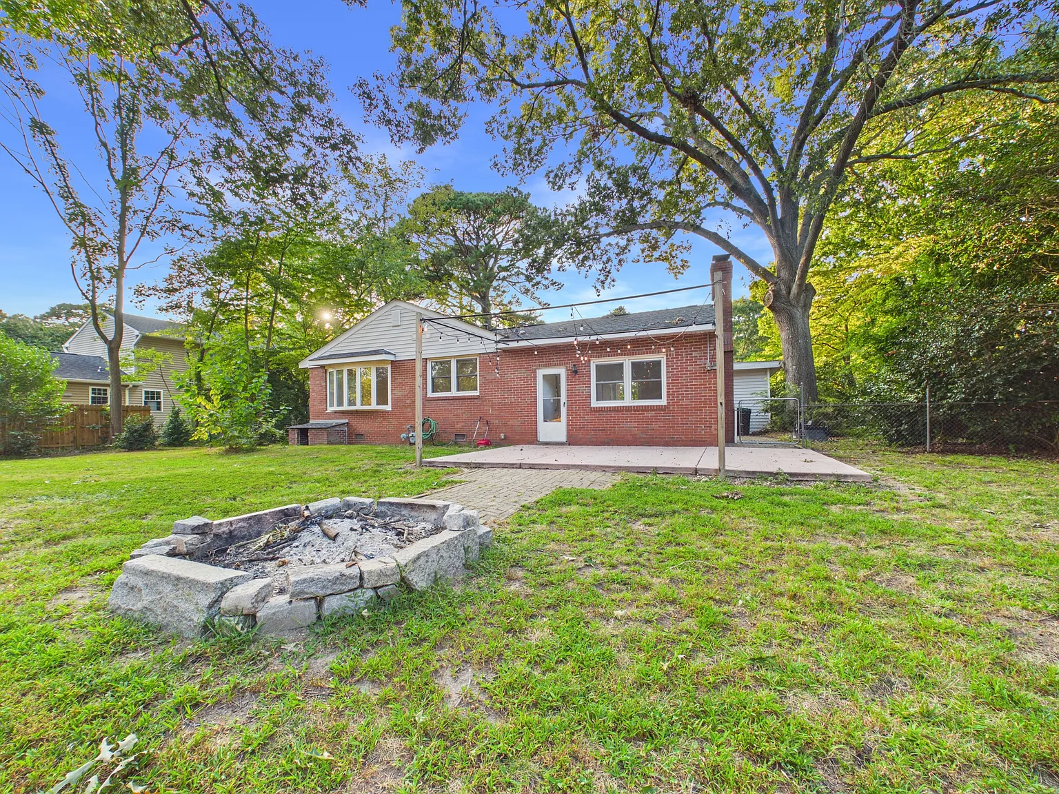 3 bed, 1668 sqft, $2,900 — Photo 4