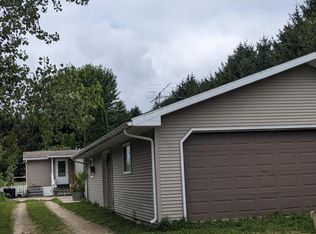 E10461 Miller Rd, La Farge, WI 54639