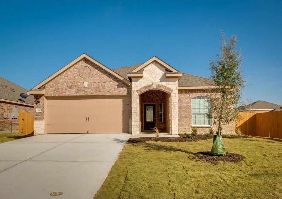 1st image of 2301 Sable Wood Dr