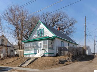 2914 S 16th St, Omaha, NE 68108