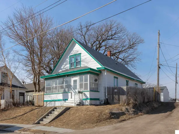 2914 S 16th St, Omaha, NE 68108