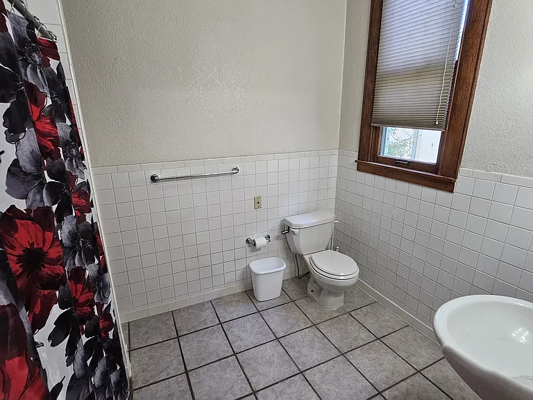 1003 E Rio Grande Ave #1 — Photo 14