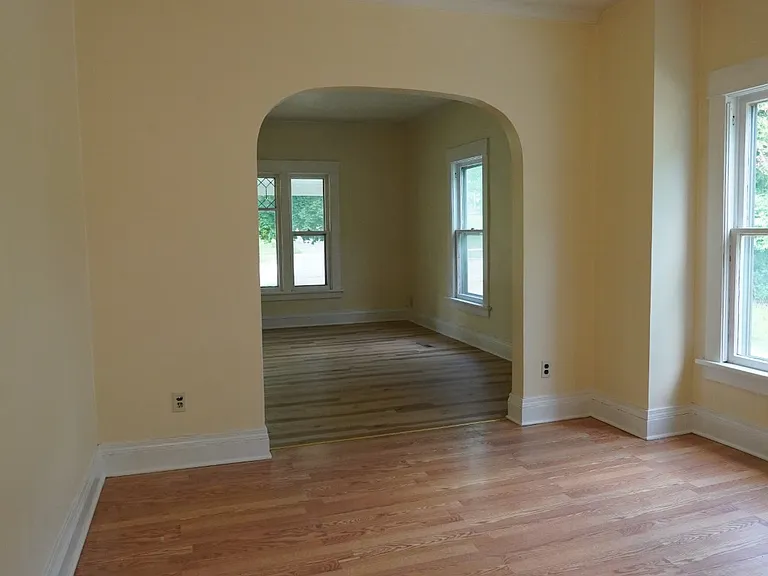 40 E Fayette St — Photo 5