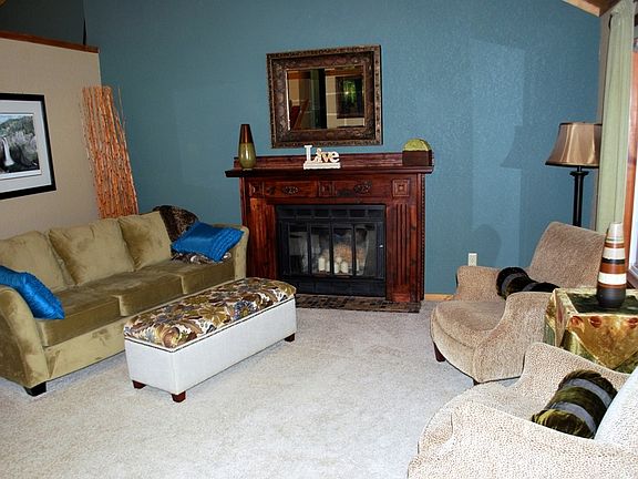 4th image of 4309 327th Pl SE