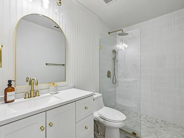 18712 Deep Water Dr — Photo 17