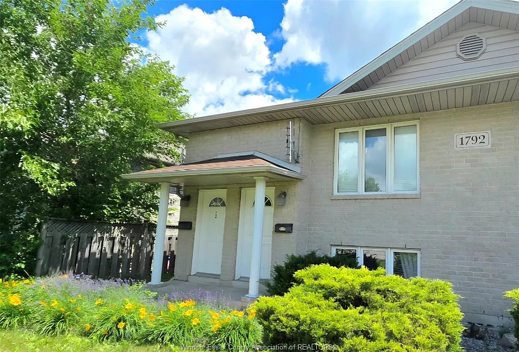 2 bed, $1,750 — Photo 2