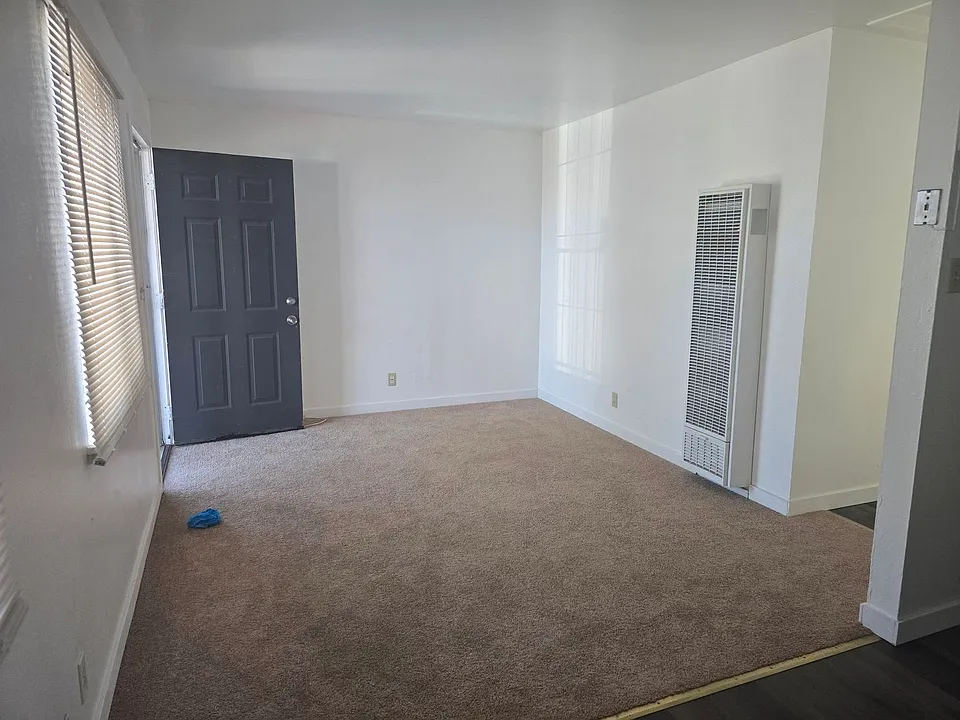418 C Street