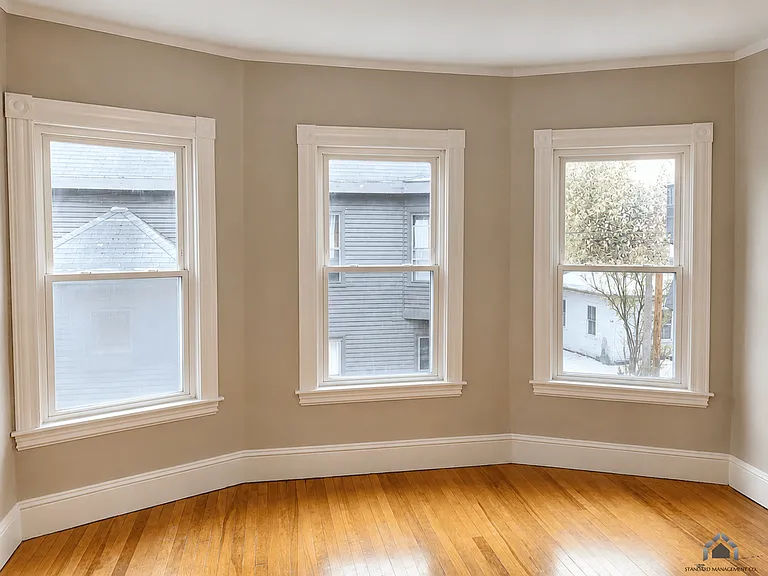 16 West St — Photo 7