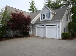 54 Turtle Rock Rd, Windham, NH 03087
