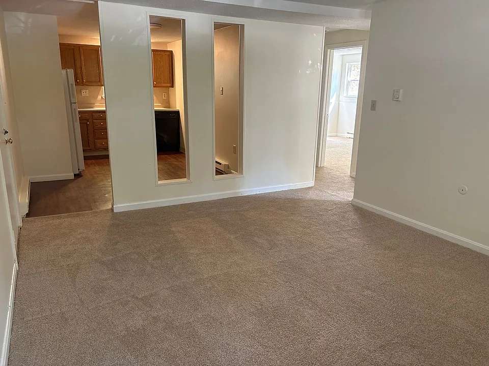 High Ridge Apartments - Two Bedroom One Bath Apartments - Heat & Hot Water Included