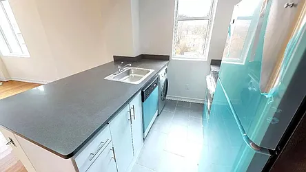 Rented by Ridgewood Capital NYC LLC