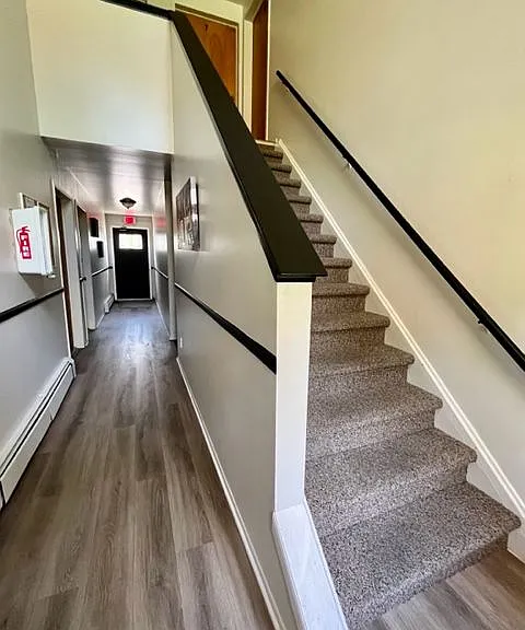296 Clark St #4 — Photo 7