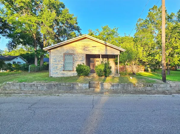 300 Carter St, Sulphur Springs, TX 75482