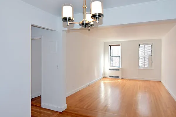 Rented by Buchbinder & Warren | media 8