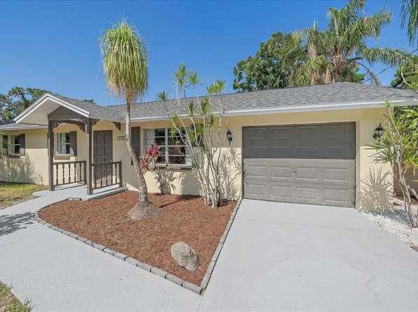 2226 Fairfield Ave, Sarasota, FL 34232