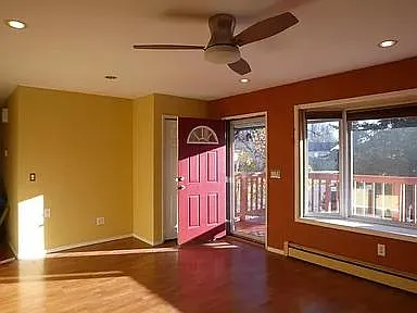 3 bed, 1144 sqft, $2,200 — Photo 2