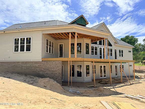 5th image of 20 New Castle Place