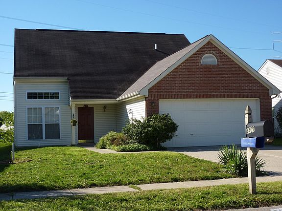 2nd image of 3409 Montgomery Dr