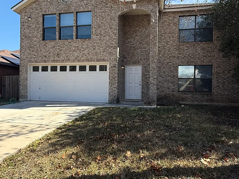 8138 Elktree Pass — Photo 1