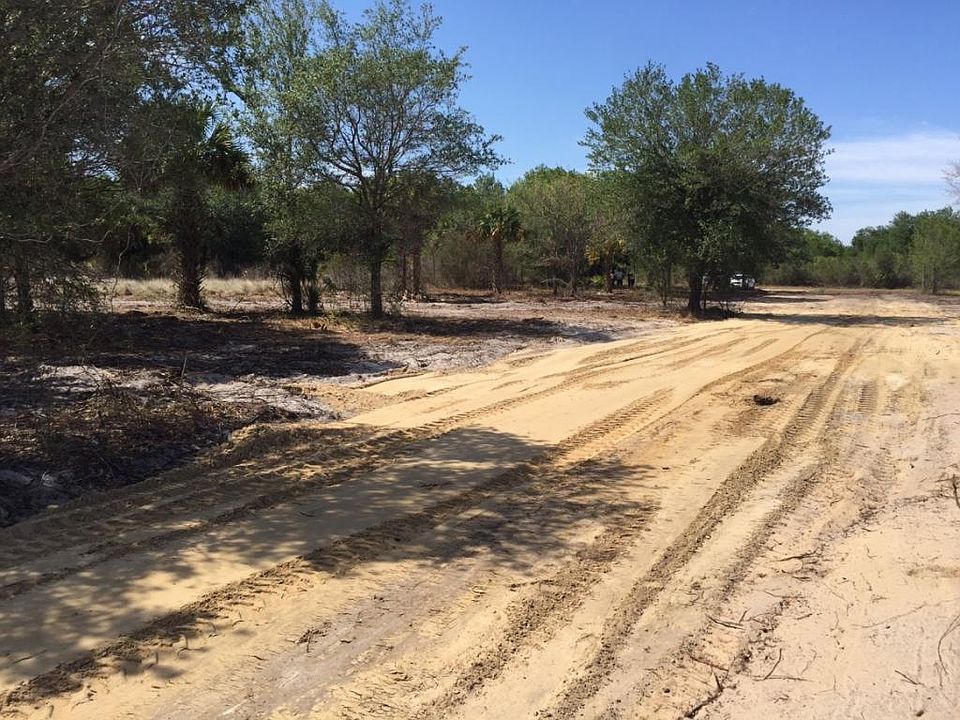 2nd image of 19218 NW 302nd St