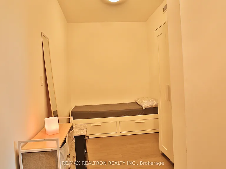 1486 Bathurst St #303 — Photo 13