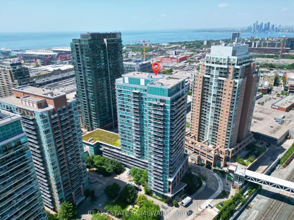 100 Western Battery Rd Unit 1104, Toronto, ON M6K 3S2