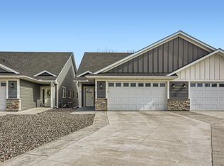 314 61st St SW, Waverly, MN 55390